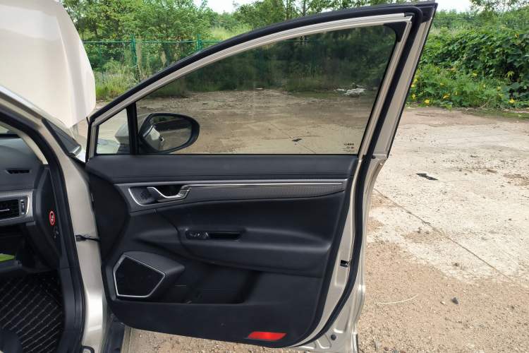 Used Geely Auto Emgrand GS 2016 Elegant Edition 1.3T Automatic LingShang Model