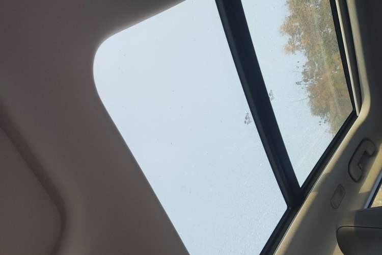 Used Dongfeng Aeolus Mage 2024 Honor Edition 1.5T Fashion Model
