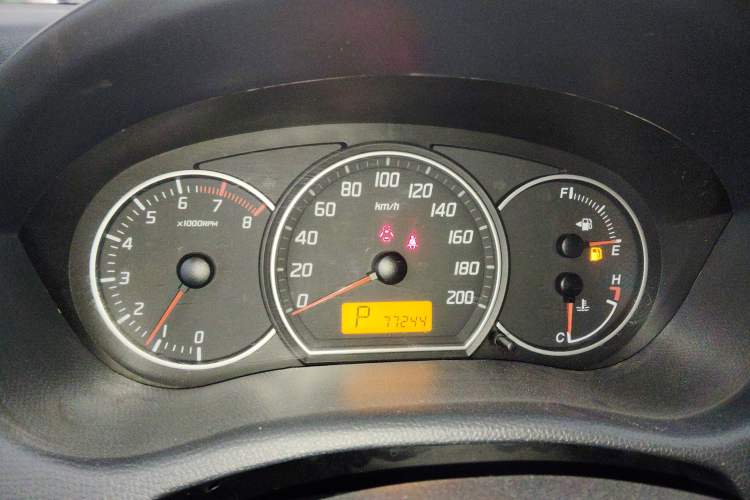 Used Suzuki Swift 2014 1.5L Automatic Fashion Edition
