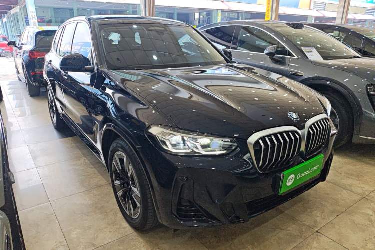 Used BMW iX3 2024 Leading Model