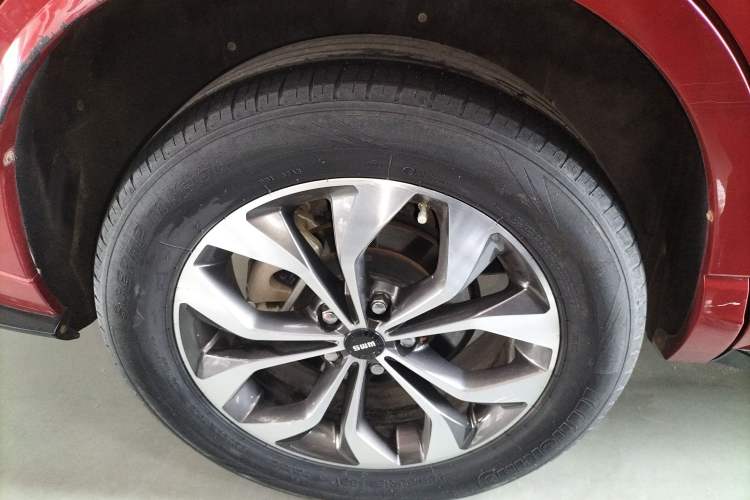 Used SWM G01 2019 F Version 1.5T Automatic Silver Powder Edition China VI Emission Standard
