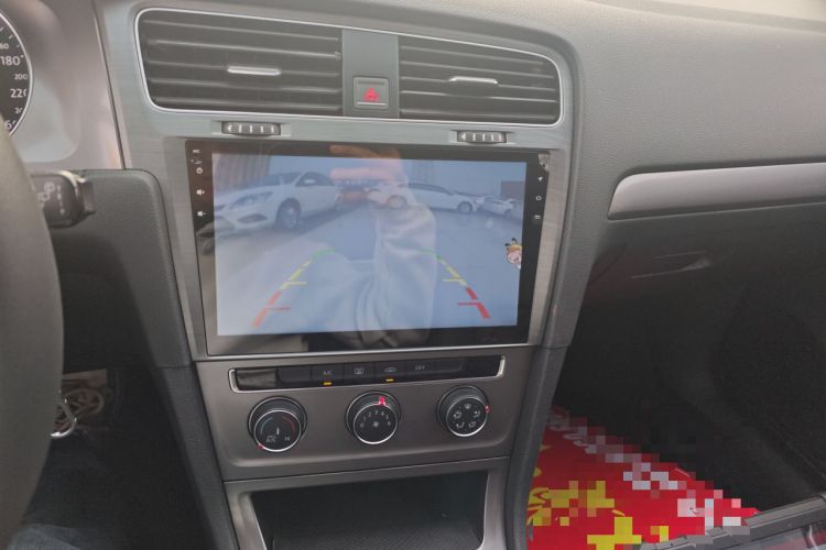 Used Volkswagen Golf 2016 1.6L Automatic Fashion Model