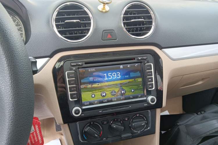 Used Volkswagen Jetta 2015 1.6L Automatic Comfort Model
