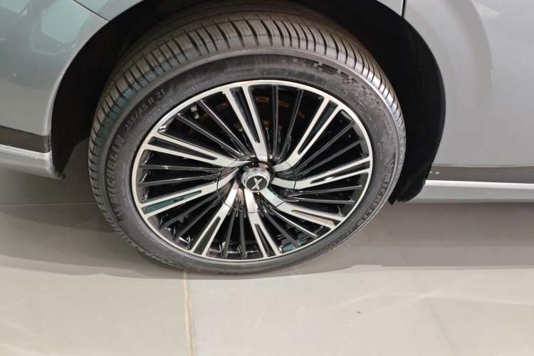 Used XPeng G9 2022 650 Performance Edition Max
