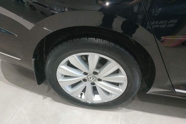 Used Volkswagen Passat 2019 330TSI Elite Edition China VI
