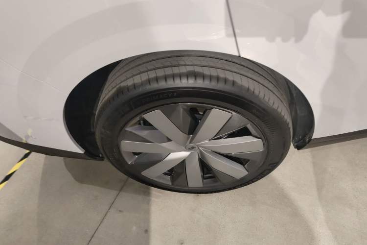 Used Li Auto Li Auto i8 2025 Standard Edition