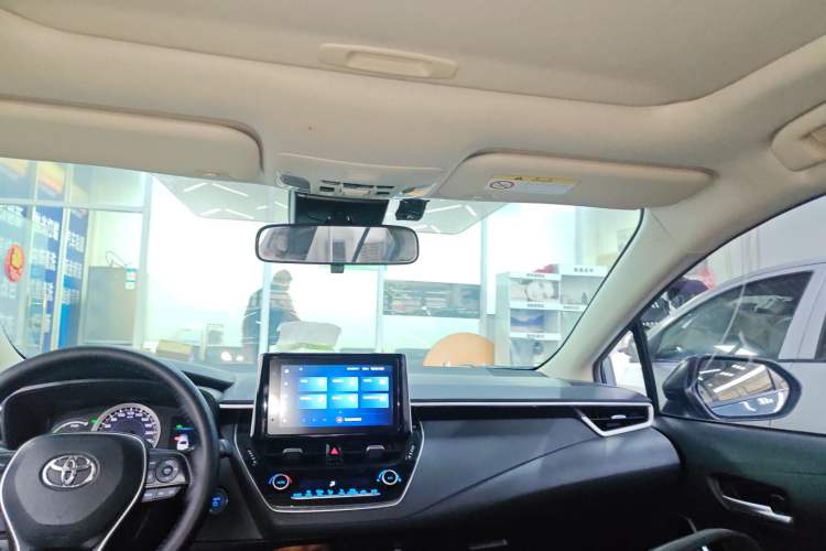 Used Toyota Corolla 2021 Dual-Motor 1.8L E-CVT Elite Edition