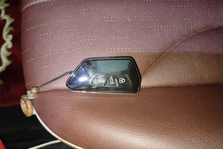 Used Volkswagen ID.6 X 2023 Ultra-Intelligent Long-Range Version
