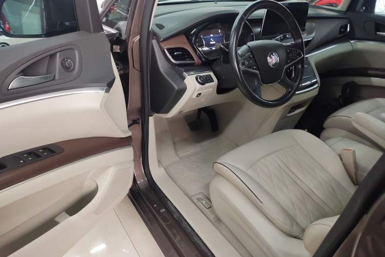 Used Buick GL8 2022 Land Business Class 652T Luxury Model