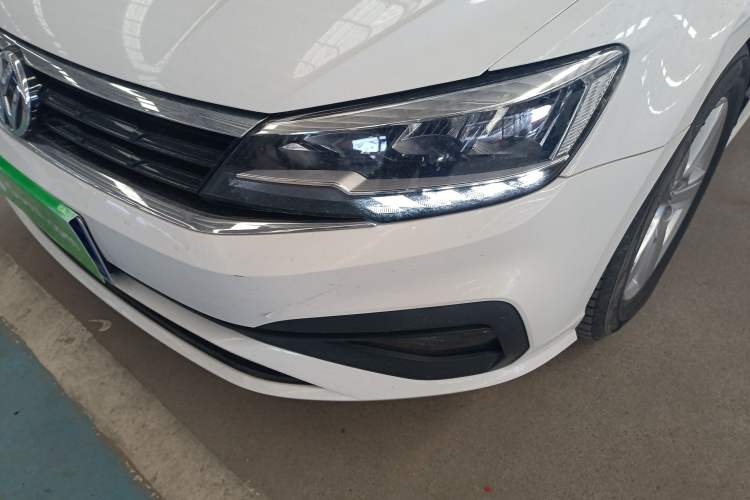 Used Volkswagen Lamando 2019 230TSI DSG Fashion Edition China V Standard