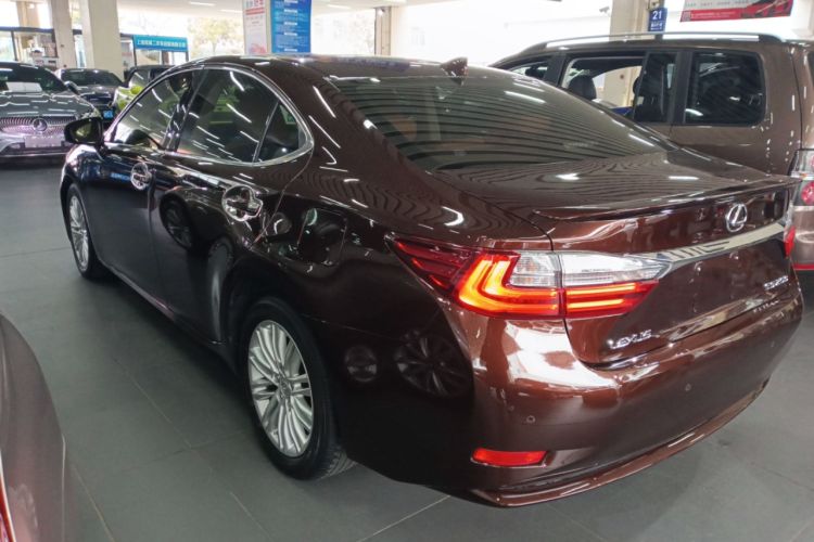 Used Lexus ES 2015 200 Elite Edition
