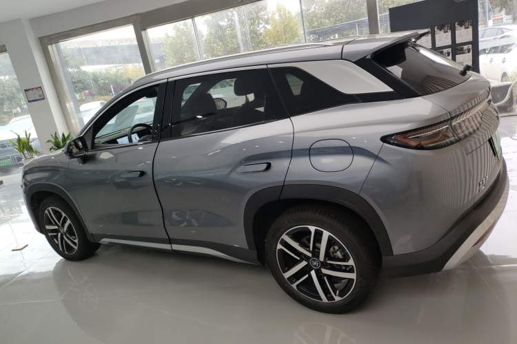 Used BYD Song L DM-i 2024 112 km Beyond Edition