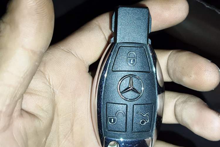 Used Mercedes-Benz GLE 2018 GLE 320 4MATIC Dynamic Edition Collector's Edition
