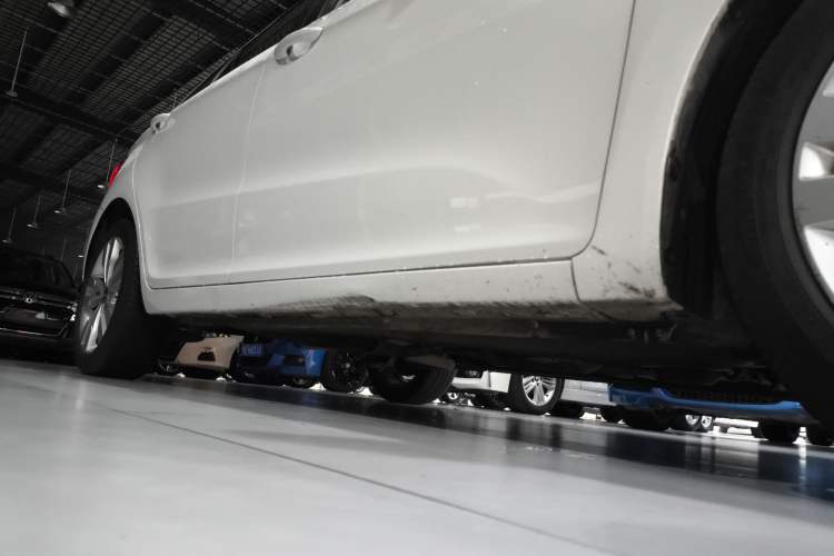 Used Chery Arrizo 5 2016 1.5L CVT Trendsetting Edition
