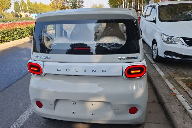 Used Wuling Hongguang MINIEV 2024 3rd Generation 215km Youth Edition
