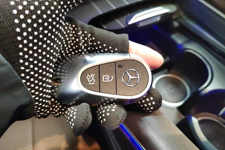 Used Mercedes-Benz E-Class 2025 Facelift E 300 L Fashion Edition
