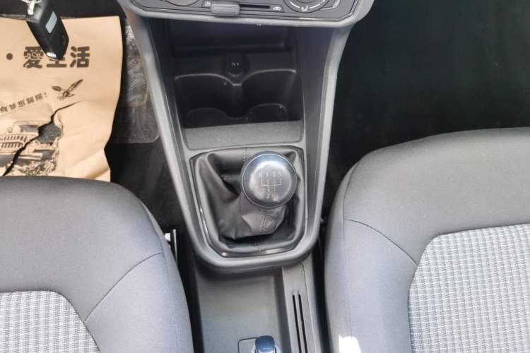 Used Volkswagen Santana 2016 1.4L Manual Fashion Edition