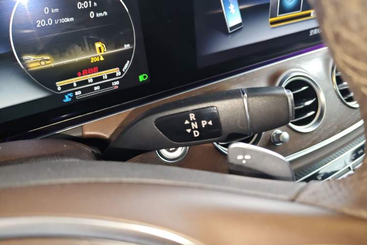 Used Mercedes-Benz E-Class 2016 E 300 L Luxury Model
