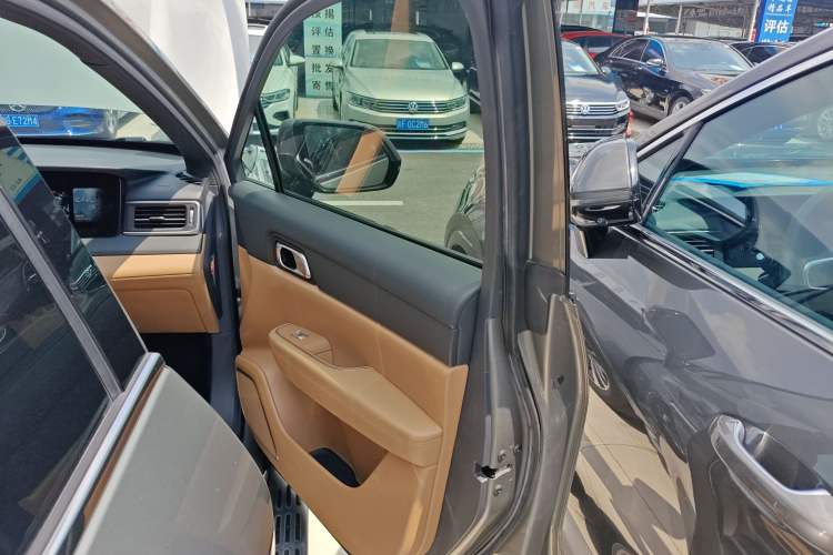 Used Li Auto ONE 2021 Extended-Range 6-Seater Version
