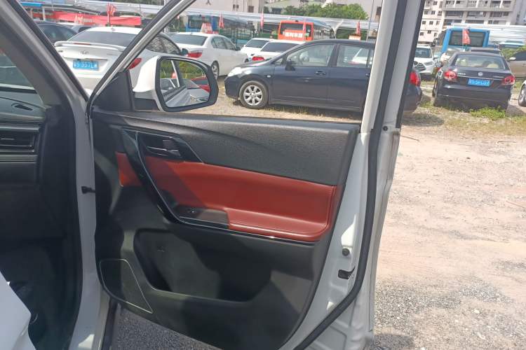 Used FORTHING T5 2020 1.5T Automatic Luxury Model China VI Standard
