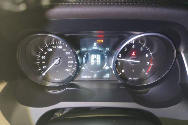 Used Land Rover Range Rover Evoque 2018 240 PS SE Smart Brilliance Edition
