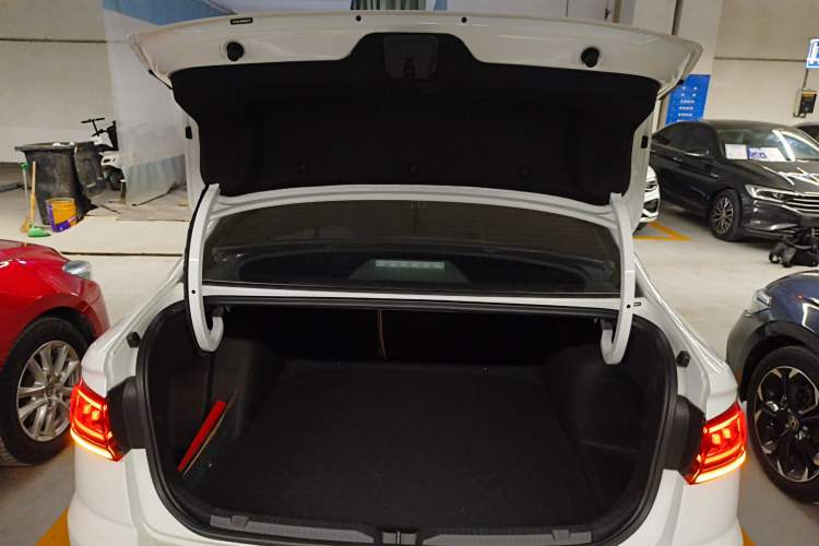 Used Volkswagen Bora 2023 200TSI DSG Comfort Edition
