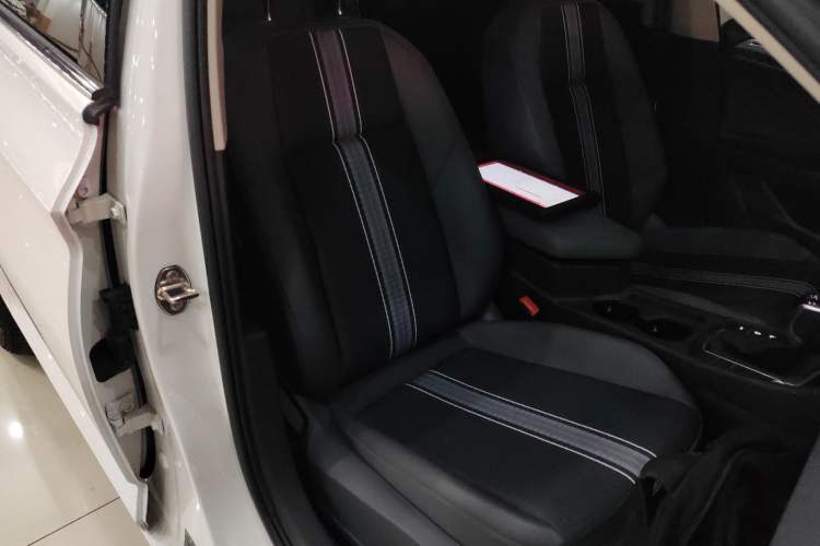 Used Volkswagen Sagitar 2024 200TSI DSG Flyover Edition