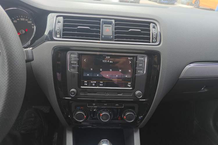 Used Volkswagen Sagitar 2018 1.6L Automatic Comfort Model
