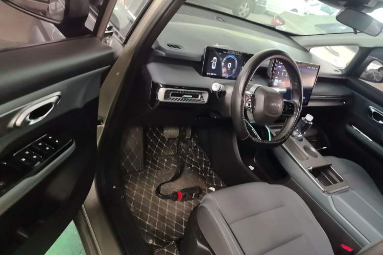 Used AION Y 2022 Plus 70 Enjoy Edition
