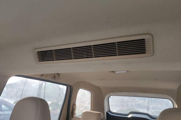 Used Wuling Hongguang 2019 1.5L S Comfort Edition China VI LAR
