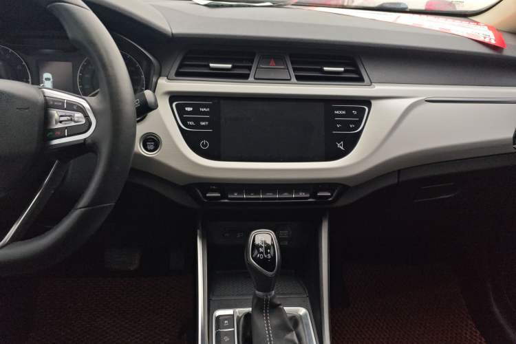 Used Geely Auto Vision X3 2020 1.5L CVT Luxury Model
