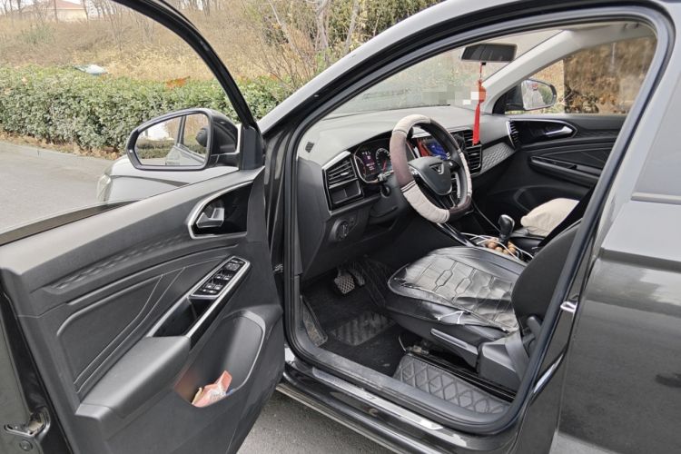 Used Jetta VS5 2022 280TSI Automatic Enjoyment Pro Trim
