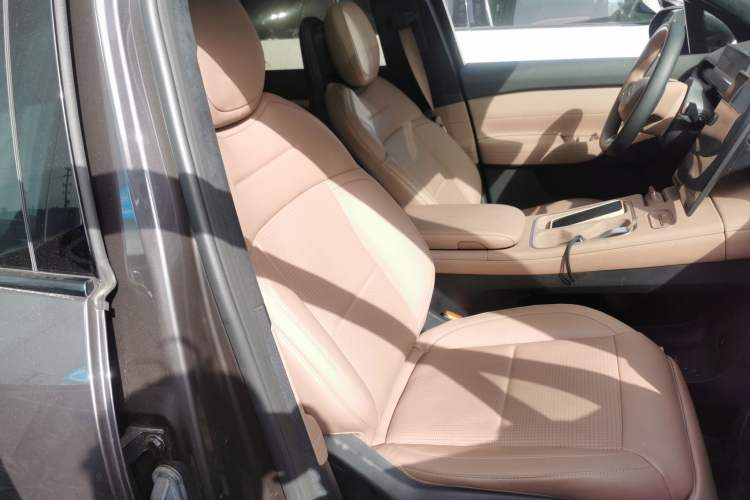 Used Nio ES6 2023 75 kWh
