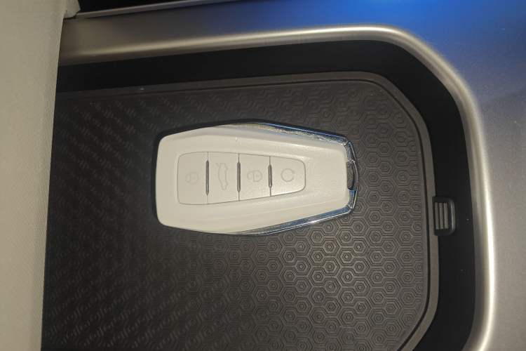 Used Geely Auto icon 2025 Linglong 1.5TD Ruyi Edition