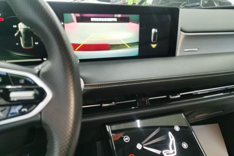 Used NETA U 2022 Zhi400 Pro Ternary Lithium
