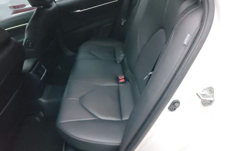 Used Toyota Camry 2021 Dual-Motor 2.5HG Luxury Edition
