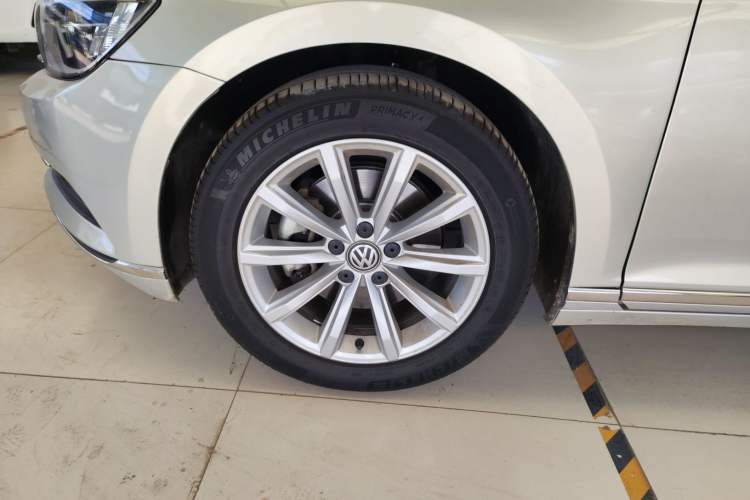 Used Volkswagen Magotan 2018 330TSI DSG Advanced Model
