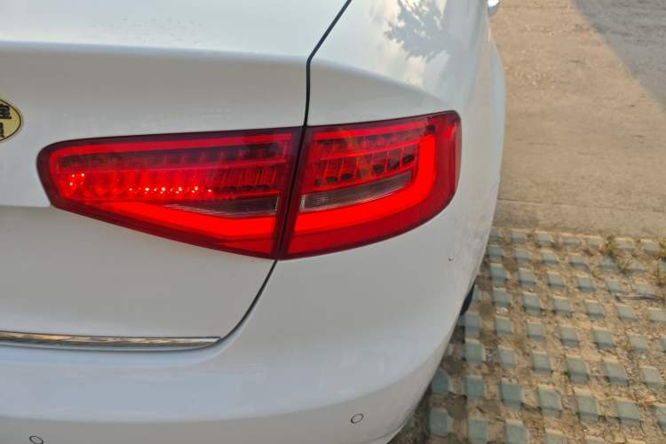 Used Audi A4L 2016 35 TFSI Collector's Edition Automatic Standard Model
