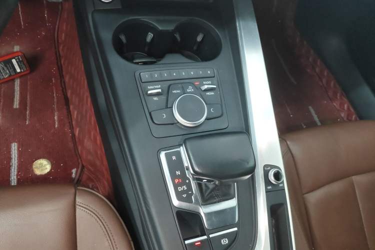 Used Audi A4L 2018 30th Anniversary Edition 45 TFSI quattro Individual Sport Edition