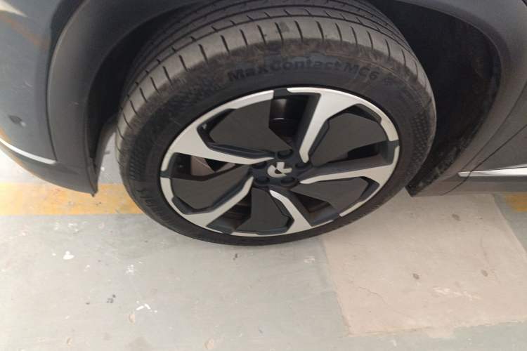 Used Nio ES8 2020 580 km Signature Edition 7-Seater Version
