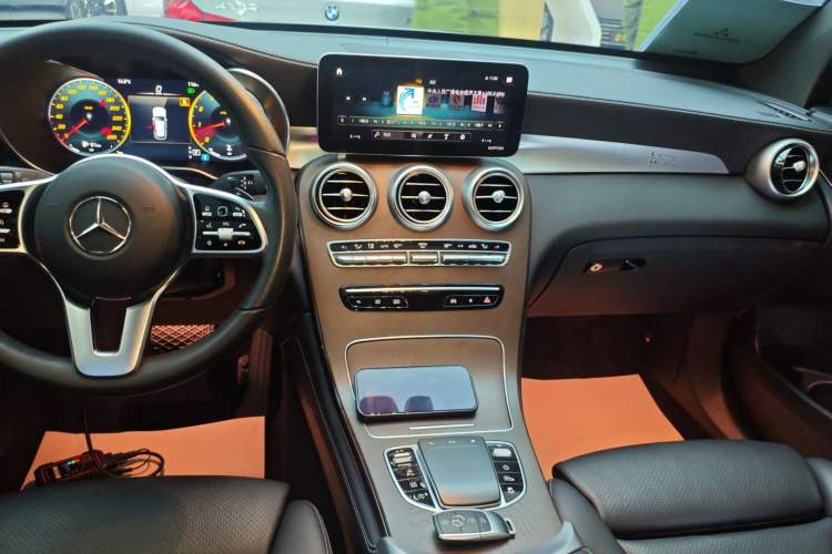 Used Mercedes-Benz GLC 2020 GLC 260 L 4MATIC Luxury Model