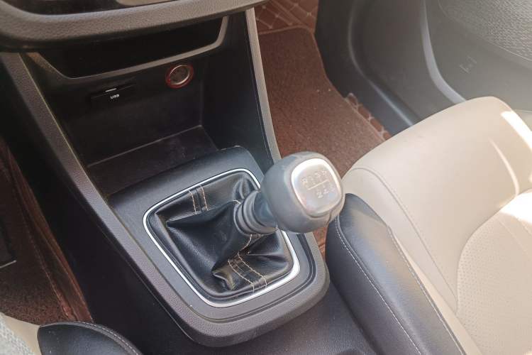 Used Baojun 360 2019 1.5L Manual Luxury Model China VI Standard
