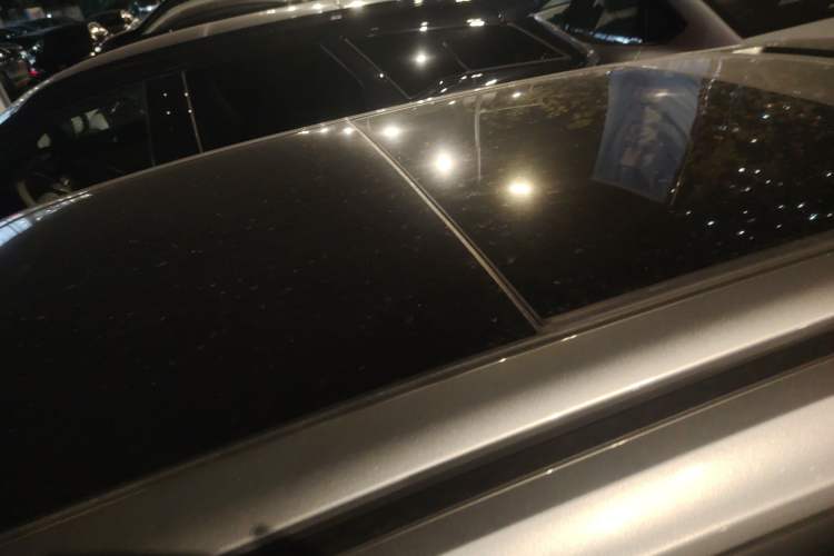 Used Changan UNI-Z New Energy 2024 Blue Whale Smart Electric iDD 125km Excellence Model
