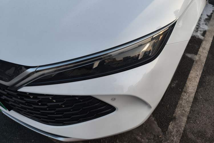 Used BYD Qin L 2025 DM-i Smart Drive 80KM Superior Model