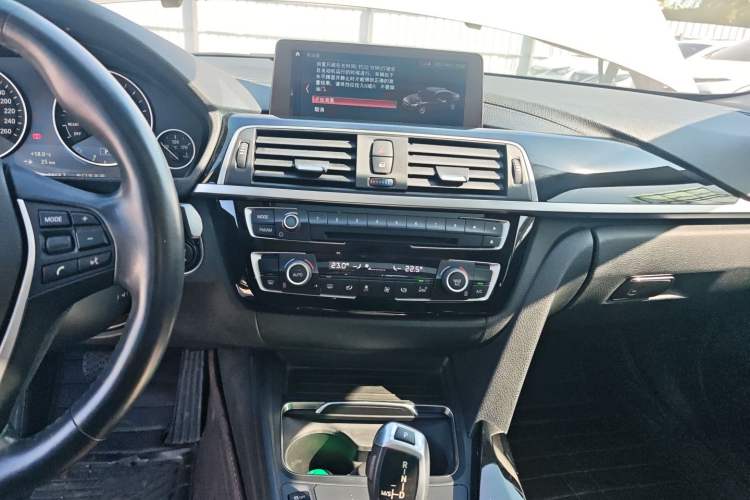 Used BMW 3 Series 2019 320Li Fashion Model