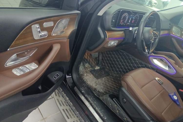 Used Mercedes-Benz GLE 2024 GLE 450 4MATIC Stylish Model