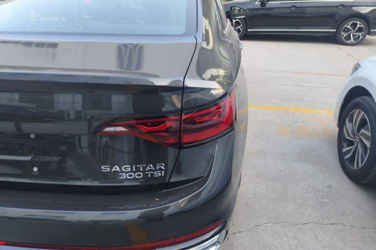 Used Volkswagen Sagitar 2024 300TSI DSG Excellence Edition
