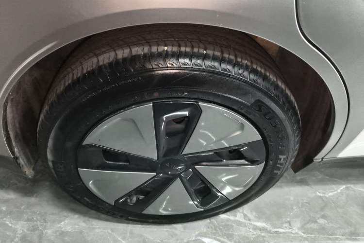 Used AION Y 2022 Plus 70 Enjoy Edition