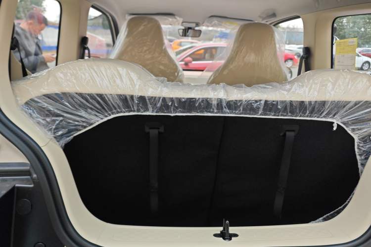 Used Wuling Hongguang MINIEV 2024 3rd Generation 215km Youth Edition
