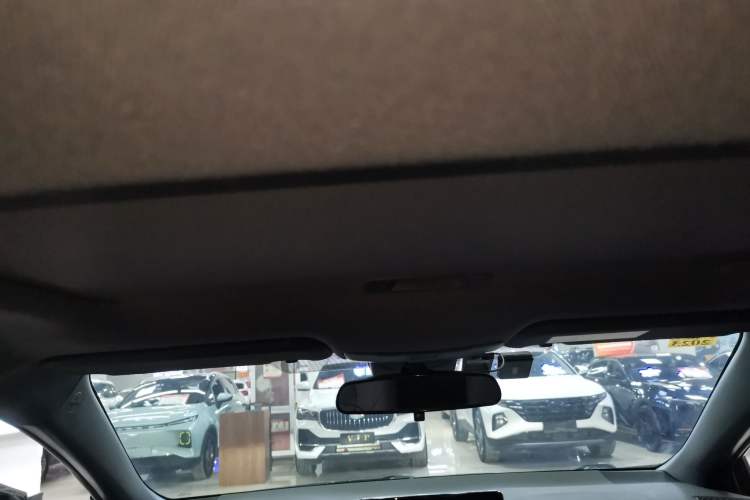 Used Toyota Levin 2021 185T CVT Luxury Edition
